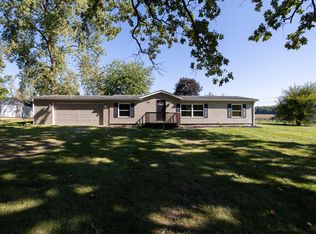 615 Lake St, Addison, MI 49220