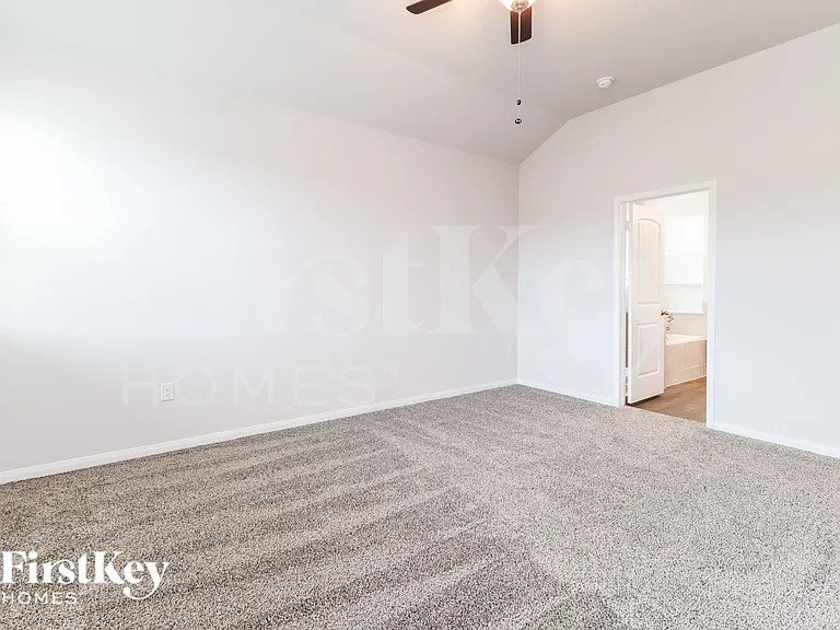 14735 Country Club Rd — Photo 9