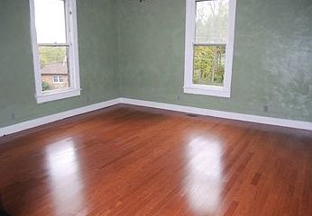 2nd image of 308 Railroad Ave