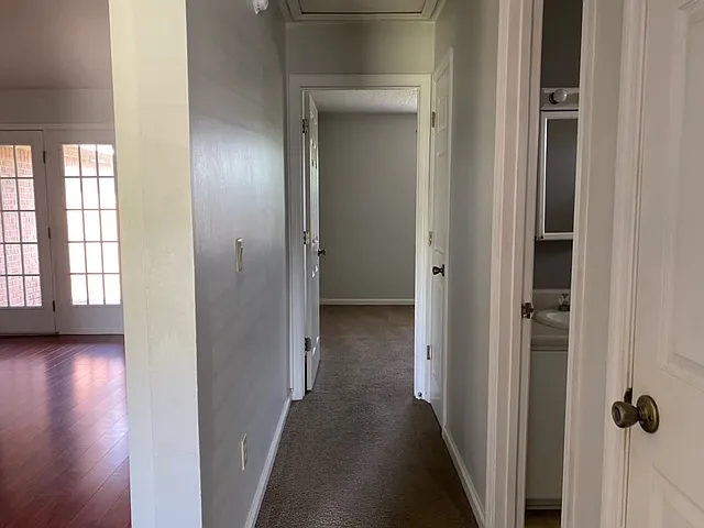 1704 Ashton Dr — Photo 22