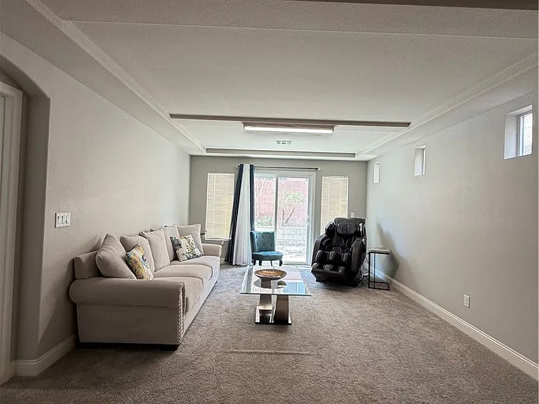 6385 Jackson Spring Rd — Photo 32
