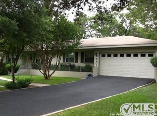 945 Encino Dr, New Braunfels, TX 78130
