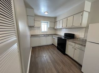 1557 Alexandria Dr #3A, Lexington, KY 40504