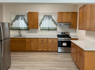 4 Desmond St, San Francisco, CA 94134