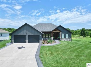 3540 Ashland Ln, Sedalia, MO 65301