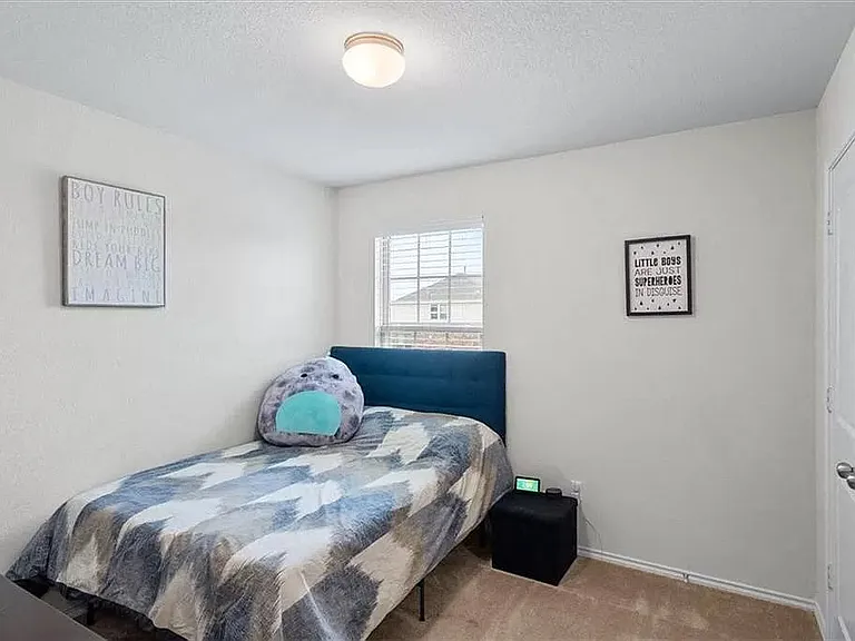 200 Duroc Dr — Photo 27
