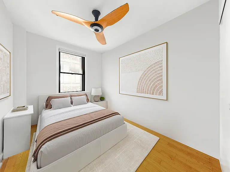 167 W 73rd St #4 — Photo 5
