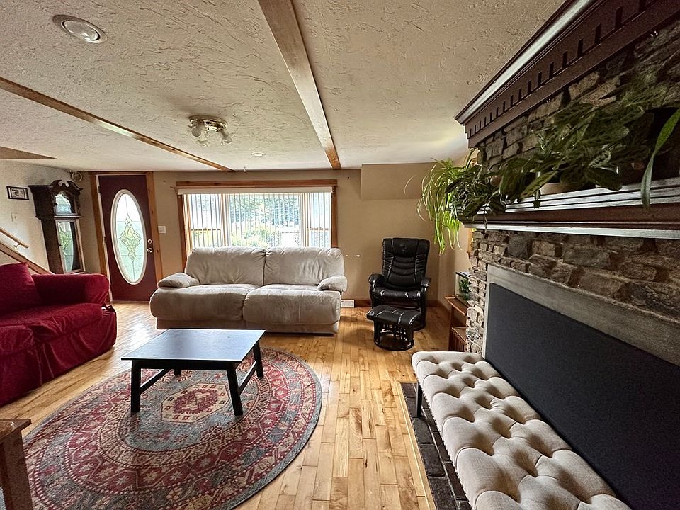 13 Harwood St, Oxford, MA 01540 Zillow