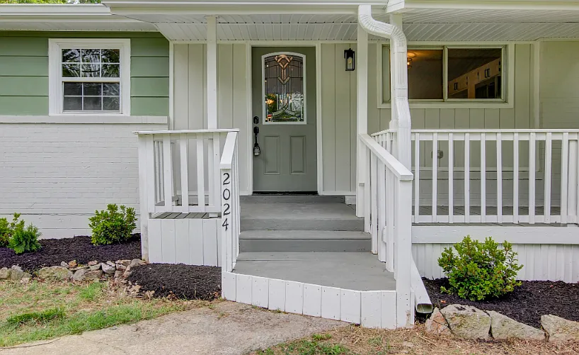 4 bed, 1952 sqft, $2,400 — Photo 4
