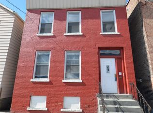 395 1st St, Troy, NY 12180