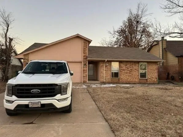 7720 NW 113th St, Oklahoma City, OK 73162