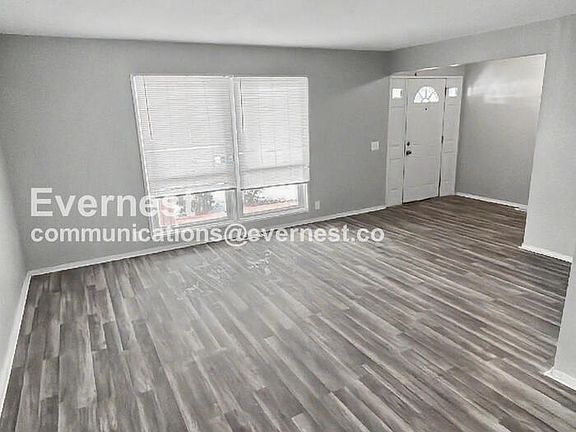5th image of 2380 Grassland Dr