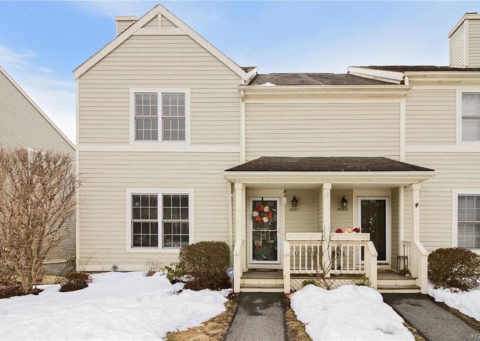 1st image of 5201 Applewood Cir