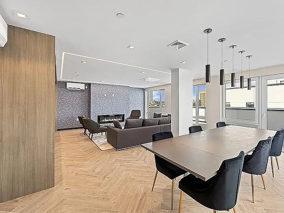 5th image of 333 Linden Blvd #8F