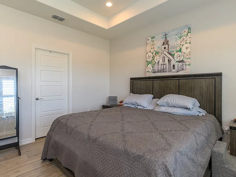 5 S Bay Hill Dr — Photo 12