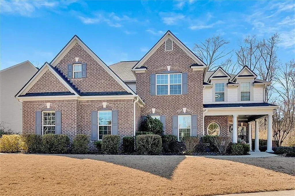 5 bed, 3490 sqft, $4,190 — Photo 1