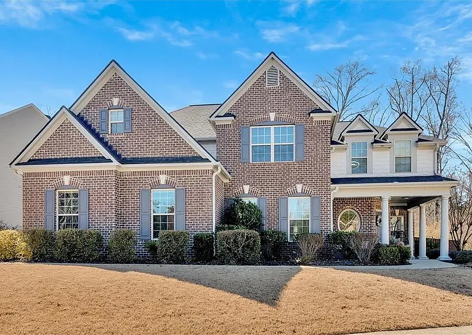 138 Lakestone Pkwy