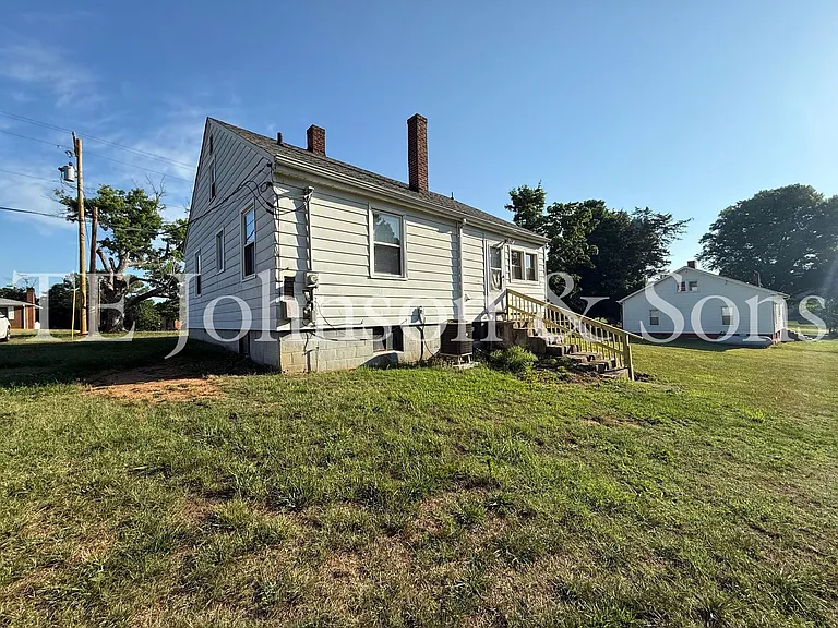 6190 Vance Rd — Photo 12