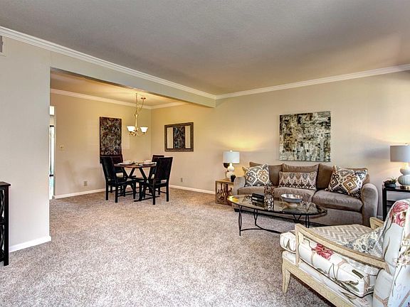 5th image of 4755 Kings River Ct