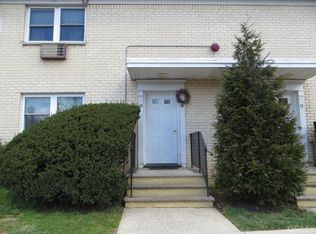 402 Cranbury Rd APT 15, East Brunswick, NJ 08816