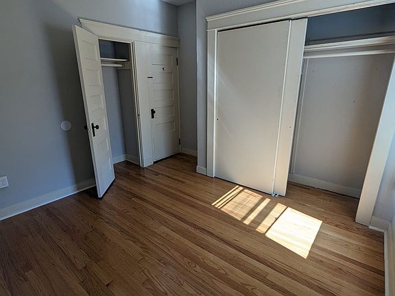 3rd image of 20 Young St #22