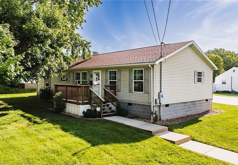 1st image of 4304 Stella St