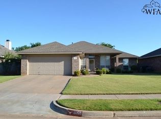 5059 Bayberry Dr, Wichita Falls, TX 76310