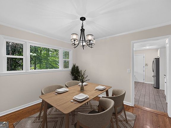 5th image of 3268 N Druid Hills Rd