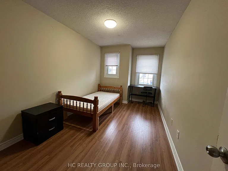1570 Richmond St #27 — Photo 8