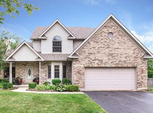 555 S Huntley St, Maple Park, IL 60151