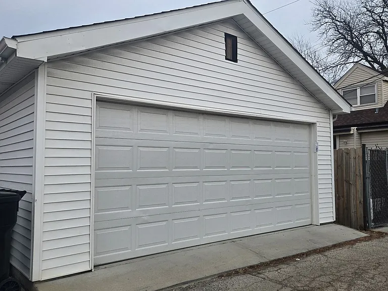 5709 W Irving Park Rd #2 — Photo 7