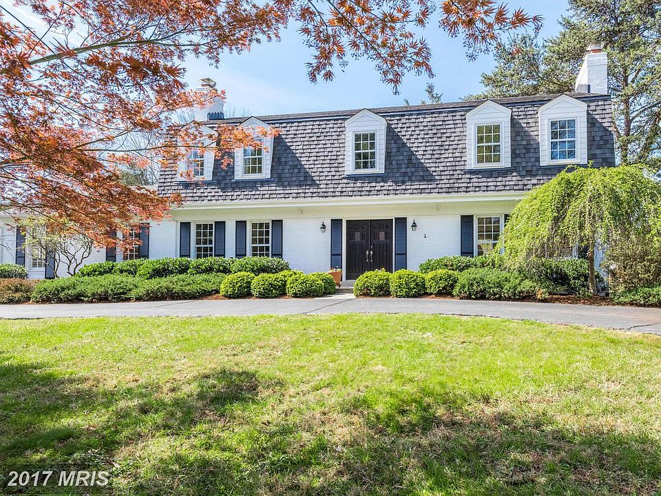 1st image of 9923 Phoenix Ln