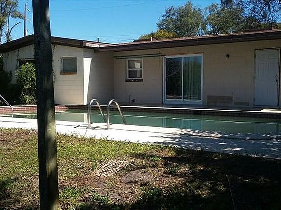 4th image of 4719 Dutton Dr