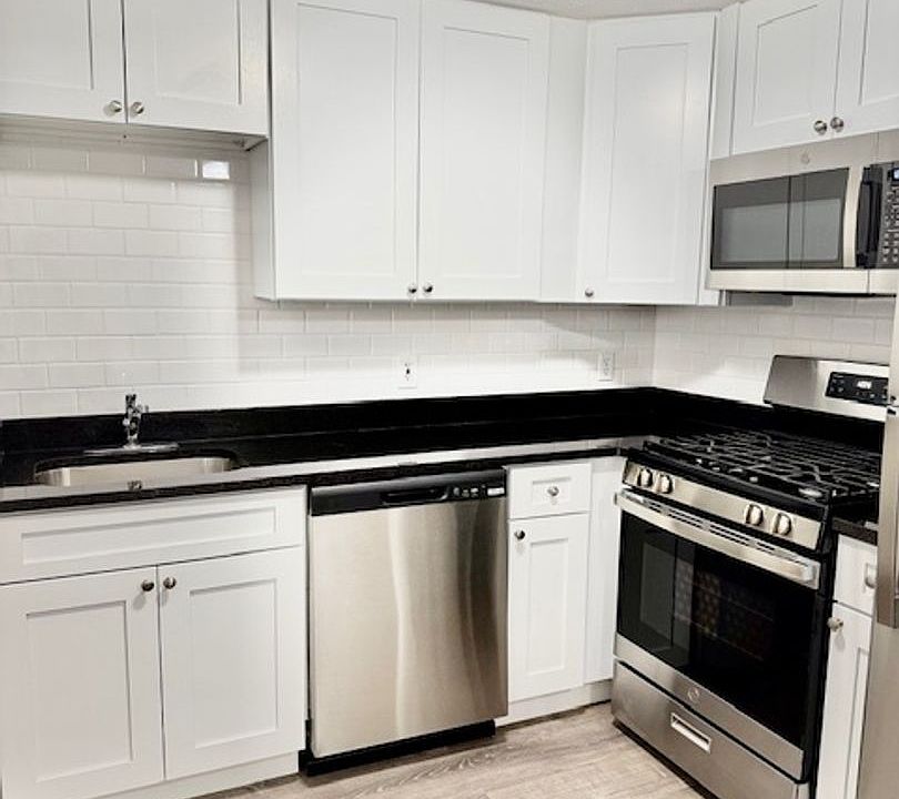 1st image of 102 Shawomet Ave #1018-04