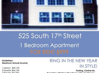 525 S 17th St #1, Newark, NJ 07103