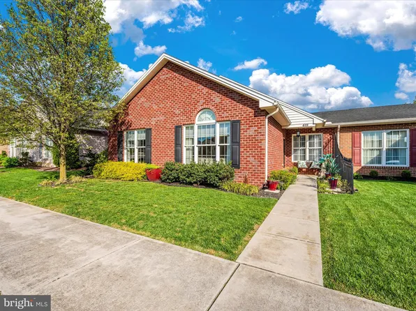 618 Tudor Dr, Hagerstown, MD 21742