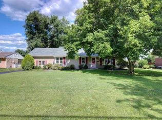 1464 Kelchner Rd, Bethlehem, PA 18018