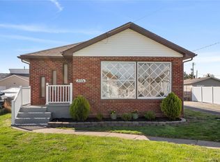 2008 N 6th St, Dupo, IL 62239