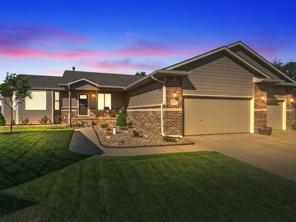 13913 W Lost Creek Cir, Wichita, KS 67235