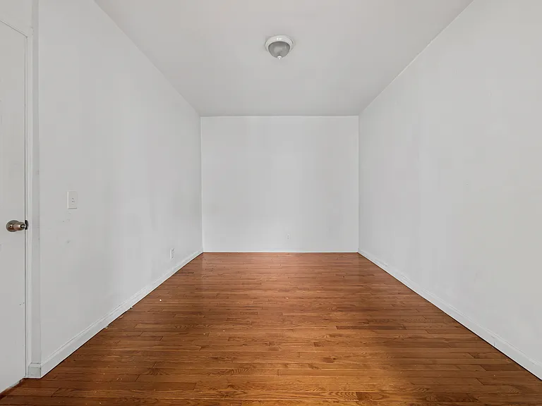 2251 Church Ave #3R — Photo 3