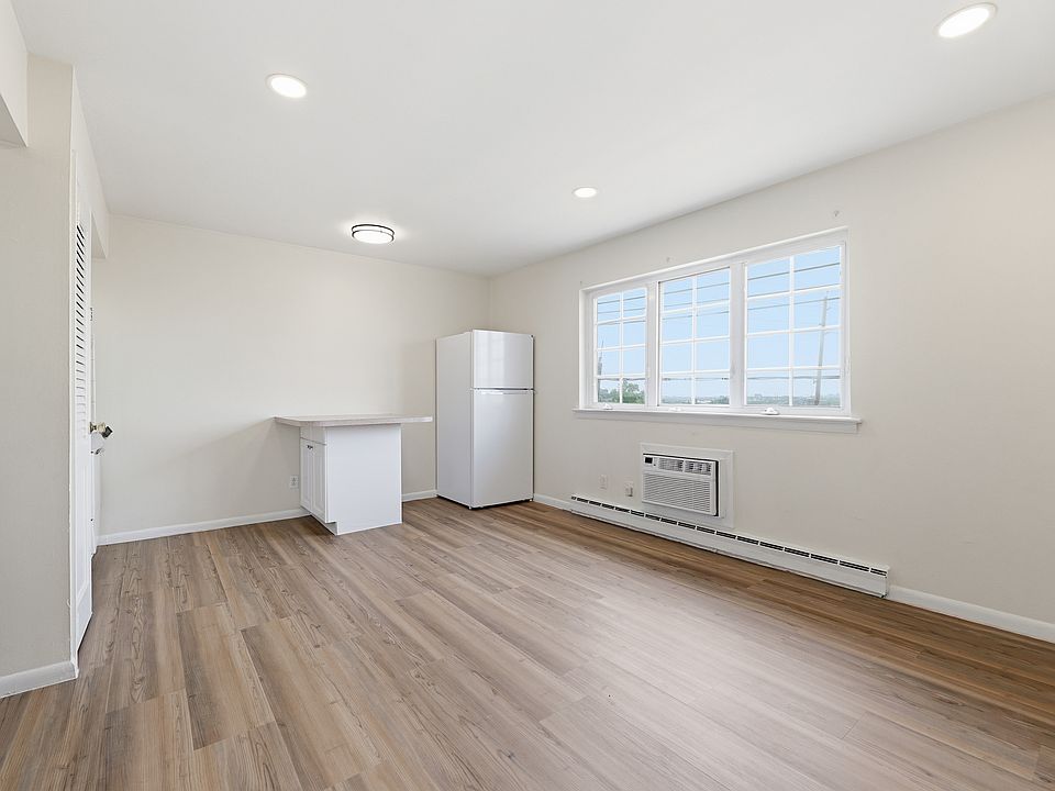1st image of 601 Fairview Ave APT A2