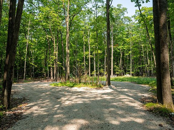 3rd image of LOT 1 Birch Ln