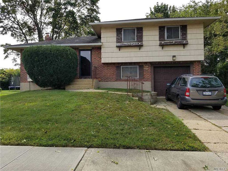 1st image of 31 Newcastle Ave