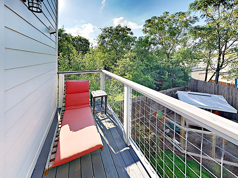 2206 Iva Ln #B — Photo 16