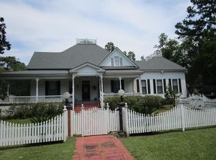 307 Phillips Ave, Ashburn, GA 31714