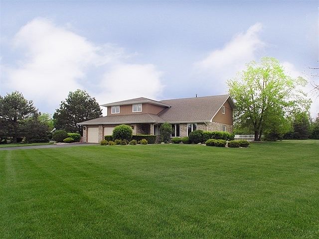 1st image of 15544 Glen Dale Ln