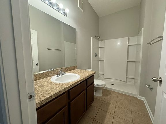 5th image of 8196 Cabin Lake Cir Unit 103