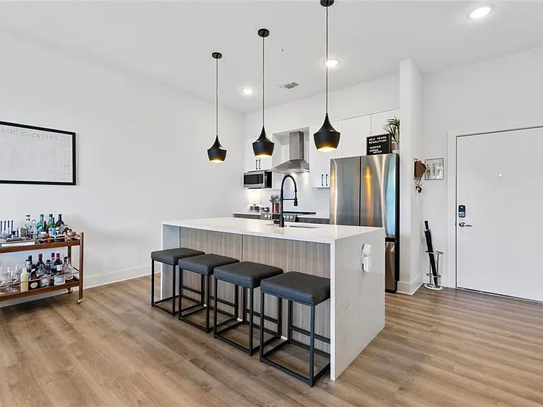 112 Rogers St #410 — Photo 11
