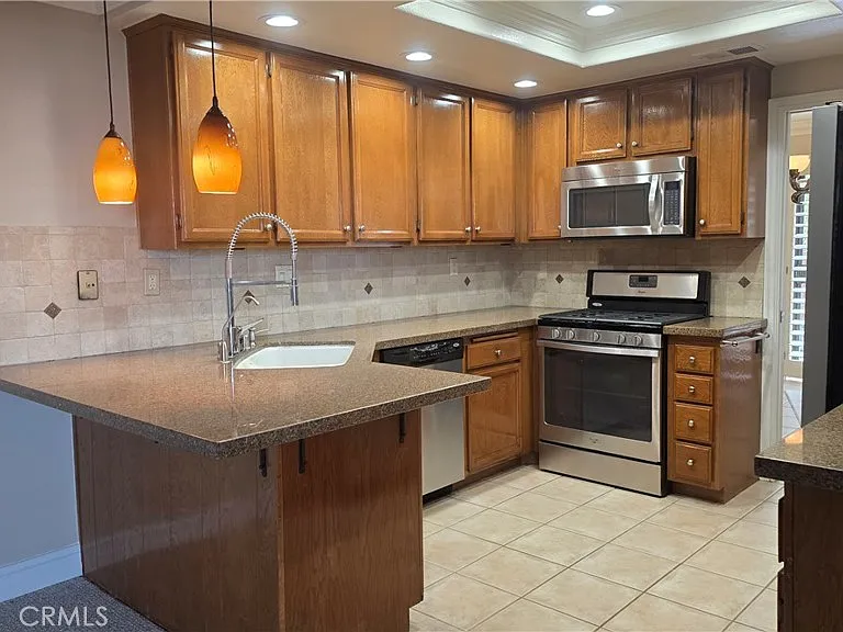 22141 Newbridge Dr — Photo 3