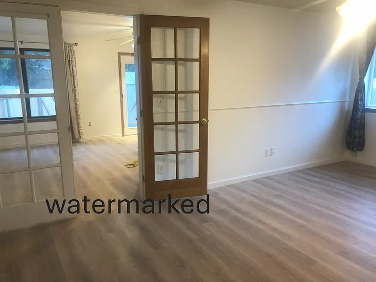 W Bainbridge Dr — Photo 12